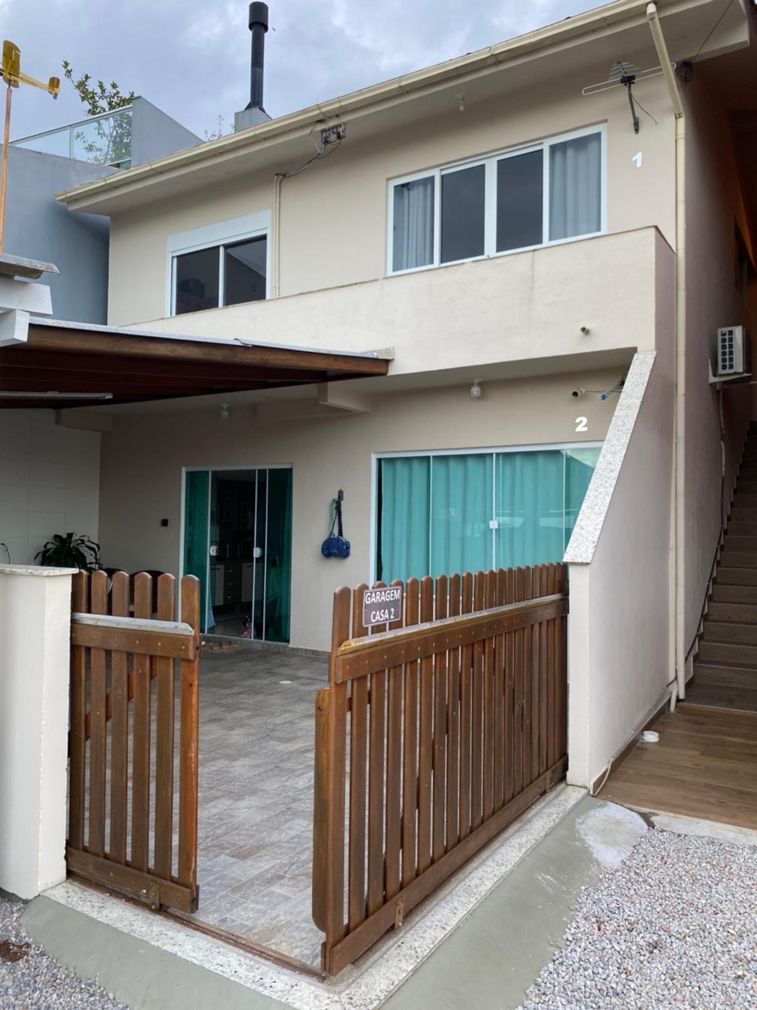 Casa Em ゴヴェルナドール・セウソ・ラーモス エクステリア 写真